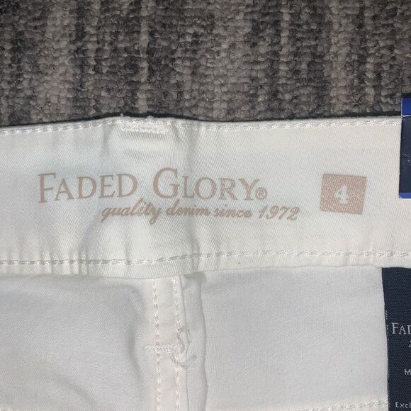 Brand New Faded‎ Glory Women’s 4P White Flattening Tummy Control Stretch Pants - Picture 3 of 8